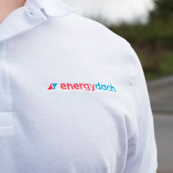 Energydach Logo auf T-Shirt